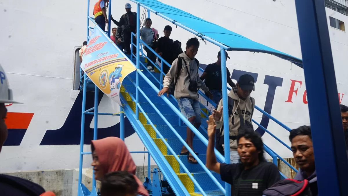 Arus Mudik dan Balik Lebaran 2026 di Pelabuhan Tanjung Emas Naik 10 Persen