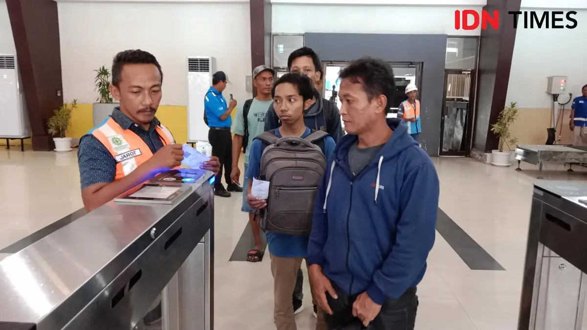 Puncak Arus Penumpang Kapal di Semarang Terjadi H-2 Natal 2025