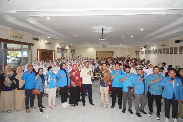 Peserta Gelar Anak Daerah Kunjungi Pelindo Cabang Tanjung Intan