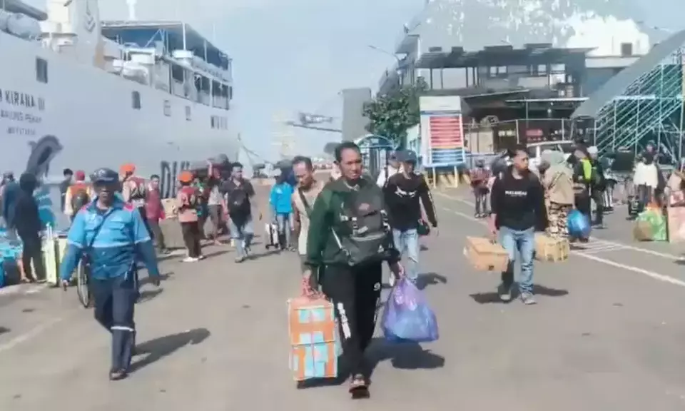 H-4 Lebaran, Pelabuhan Tanjung Perak Surabaya Layani 11.561 Pemudik