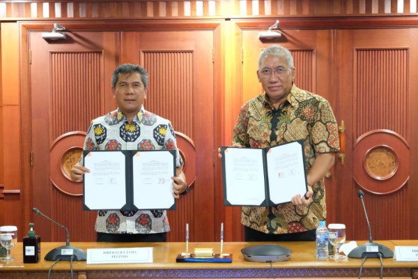Bulog Gandeng Pelindo Tingkatkan Pelayanan Bongkar Muat Pangan