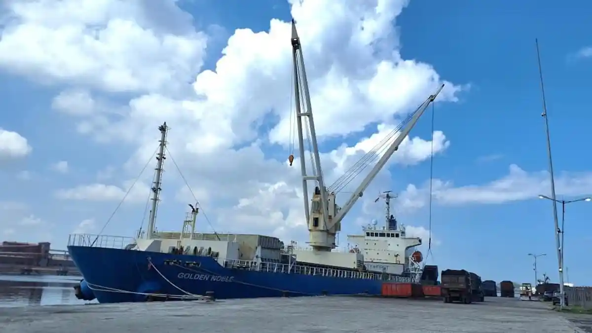 Aceh Kembali Ekspor 9.500 Ton Cangkang Inti Sawit ke Jepang Melalui Pelabuhan Krueng Geukueh